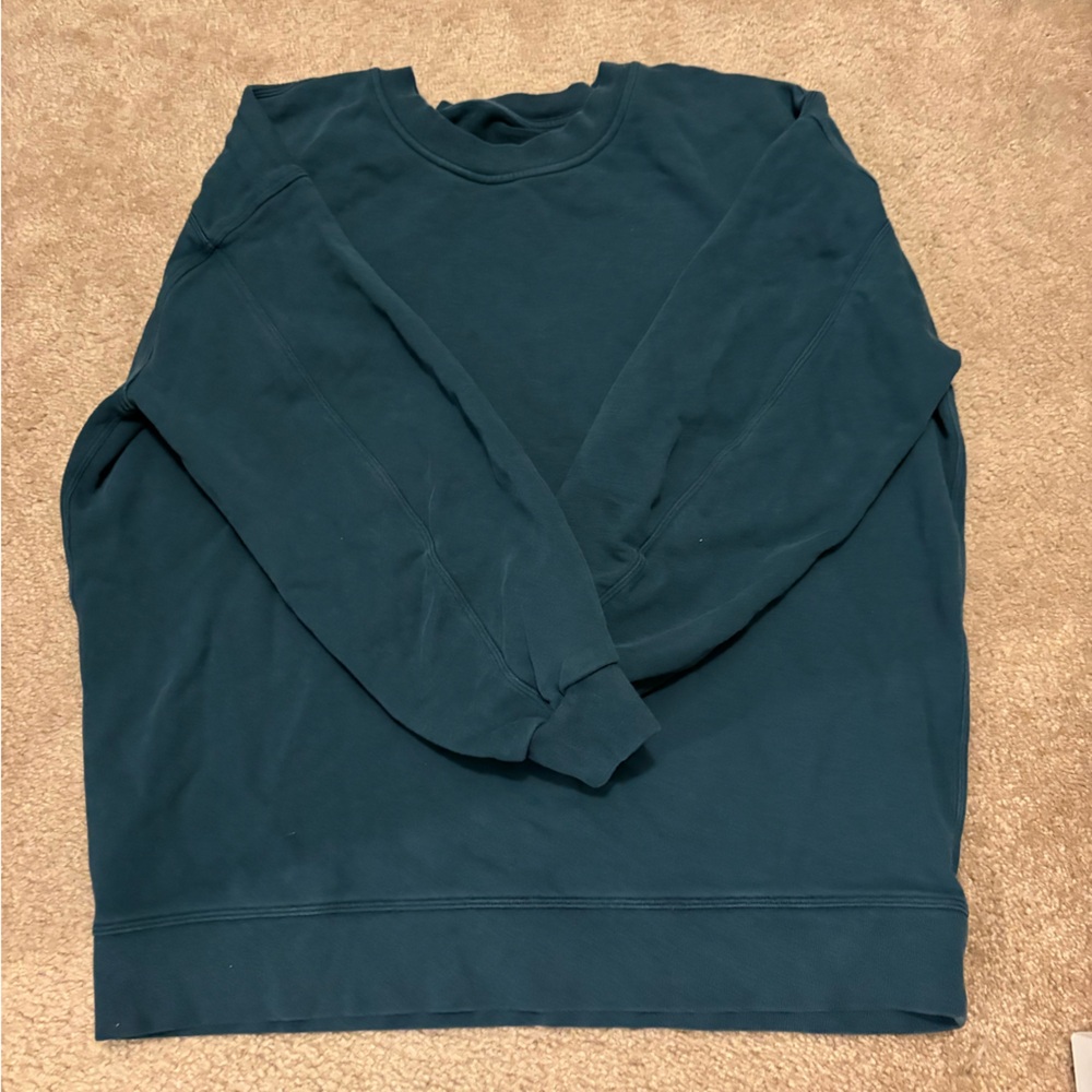 Lululemon sweatshirt size 4 or 6